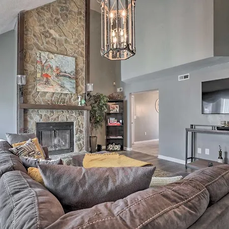 North Charleston Home With Fire Pit And Gazebo!